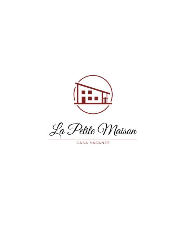 La Petite Maison Augusta Exterior photo